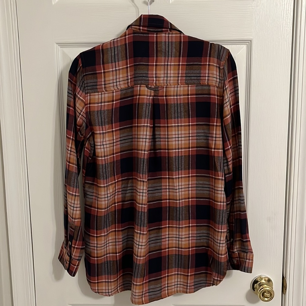 Button down shirt - Picture 3 of 6
